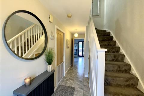 7 Blue Mans Way, Catcliffe, Rotherham, S60 5UR
