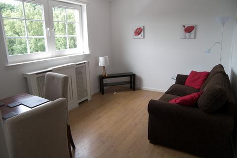 3 bedroom flat to rent, Grandfield, Trinity, Edinburgh, EH6