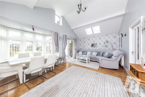 7 Brookmans Close, Upminster, RM14 1SJ