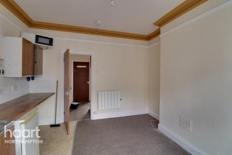 1 bedroom apartment to rent, Abington Avenue, Northampton