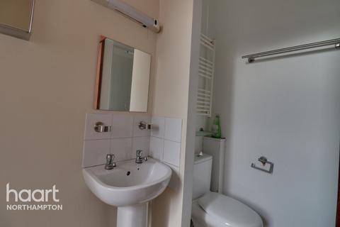 1 bedroom apartment to rent, Abington Avenue, Northampton