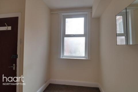 1 bedroom apartment to rent, Abington Avenue, Northampton