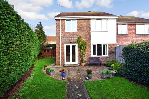 12 Ashdown Crescent, New Romney, TN28 8EU