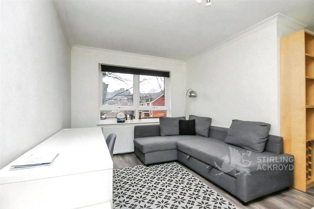 Studio Room