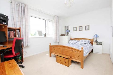 29 Elthorne Road, Uxbridge, UB8 2PS