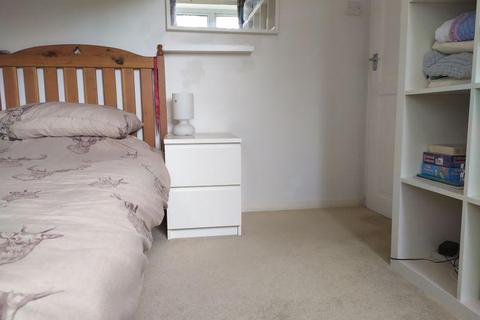29 Elthorne Road, Uxbridge, UB8 2PS