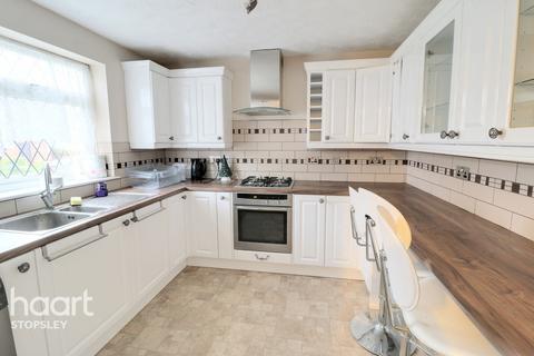 37 Barford Rise, Luton, LU2 9SG