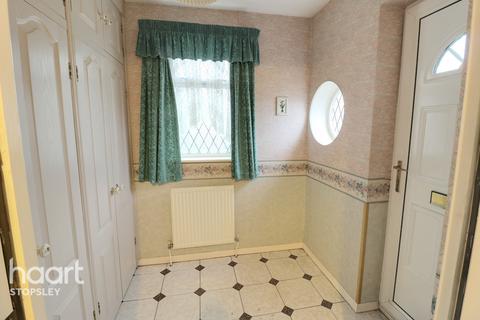 37 Barford Rise, Luton, LU2 9SG