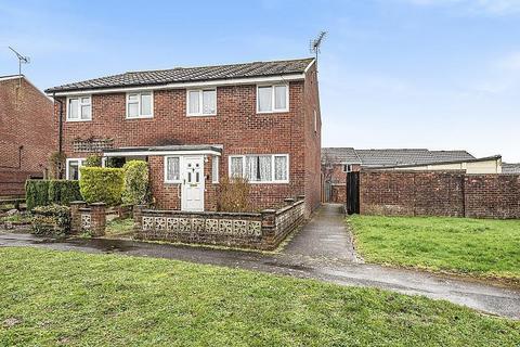 4 bedroom semi-detached house to rent - The Waterplat, Chichester, PO19