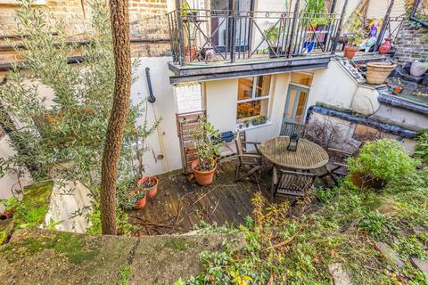 178a Lewisham Way, London, SE4 1UU