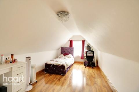66 Sunley Gardens, Perivale, Greenford, UB6 7PE