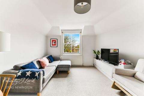 Flat C, 55 Alkham Road, London, N16 6XE