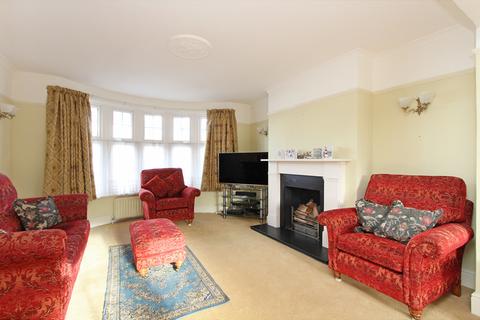 31 Queen Annes Gardens, Ealing, London, W5 5QD