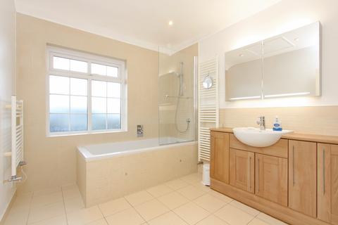 31 Queen Annes Gardens, Ealing, London, W5 5QD