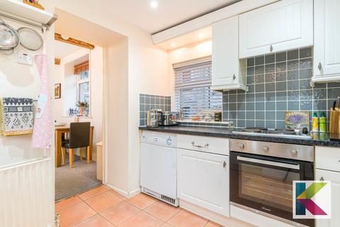 2 Lawton Square, Delph, Oldham, OL3 5DT