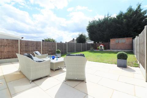19 Spring Vale, Bexleyheath, DA7 6AR