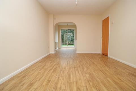 18 Upper Acres, Witham, CM8 2LA