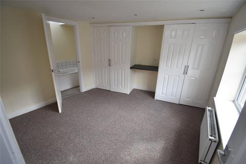 2 bedroom terraced house to rent, Dumfries Street., Luton, LU1