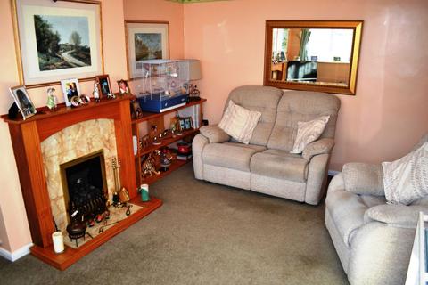 17 Brook Lane, Northampton, NN5 7HL