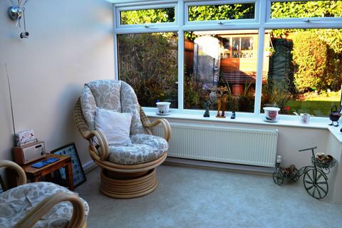 17 Brook Lane, Northampton, NN5 7HL