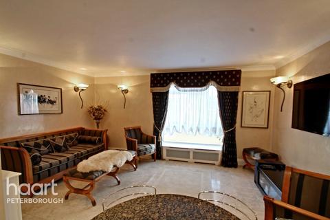 63, Audley House Audley Gate, Peterborough, PE3 9PL