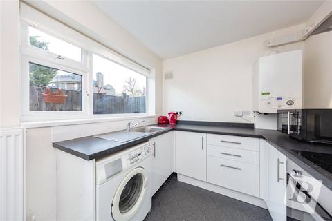 15 Alder Avenue, Upminster, RM14 2NJ