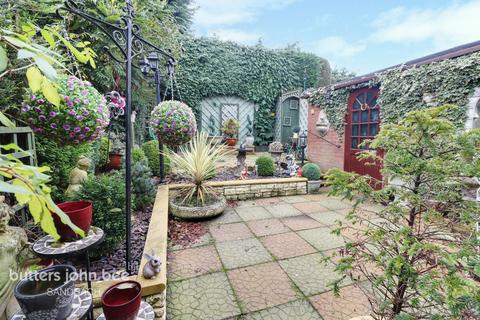 11 Budworth Close, Sandbach, CW11 1TA