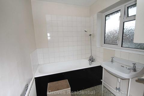 8 Yew Tree Close, Worcester Park, KT4 7RP