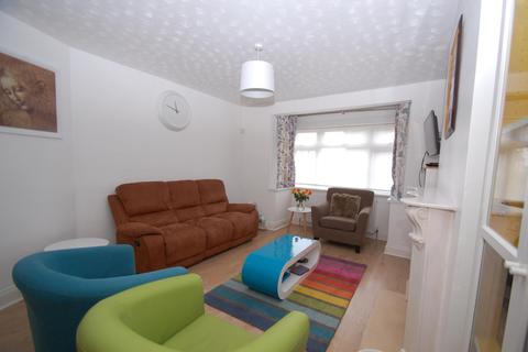 32 Oxford Gardens, Denham, Uxbridge, UB9 4ED
