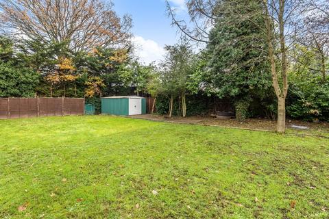2 Ford End, Denham, Uxbridge, UB9 5AL