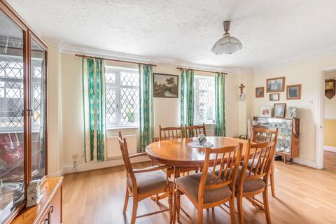 2 Ford End, Denham, Uxbridge, UB9 5AL