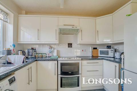 5 Elizabeth Drive, Necton, Swaffham, PE37 8NB