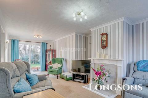 5 Elizabeth Drive, Necton, Swaffham, PE37 8NB