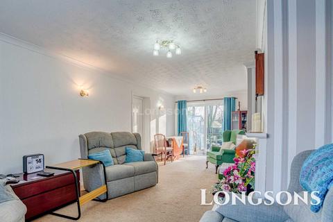 5 Elizabeth Drive, Necton, Swaffham, PE37 8NB
