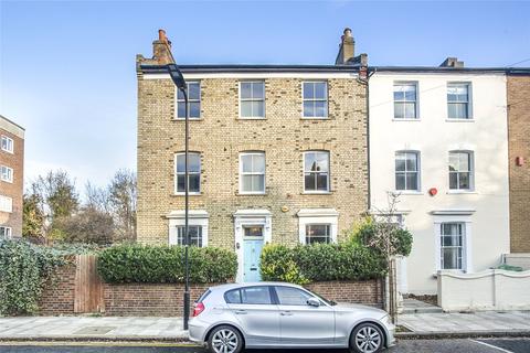 27 Horton Road, London, E8 1DP