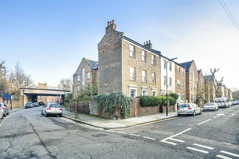 27 Horton Road, London, E8 1DP
