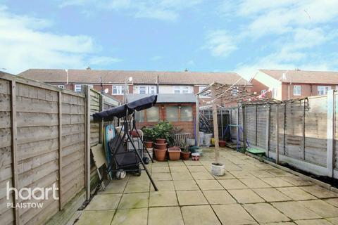 28 Eclipse Road, London, E13 8LX