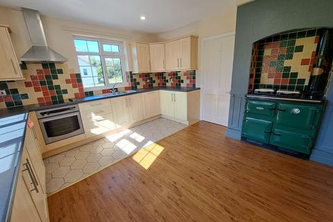 4 bedroom detached house for sale, Llanspyddid, Brecon, Powys.