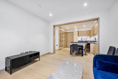 1 bedroom flat to rent, Legacy Building, Embassy Gardens, London, SW11