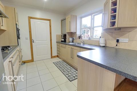 3 Carpenters Close, Reepham, Lincoln, LN3 4DD