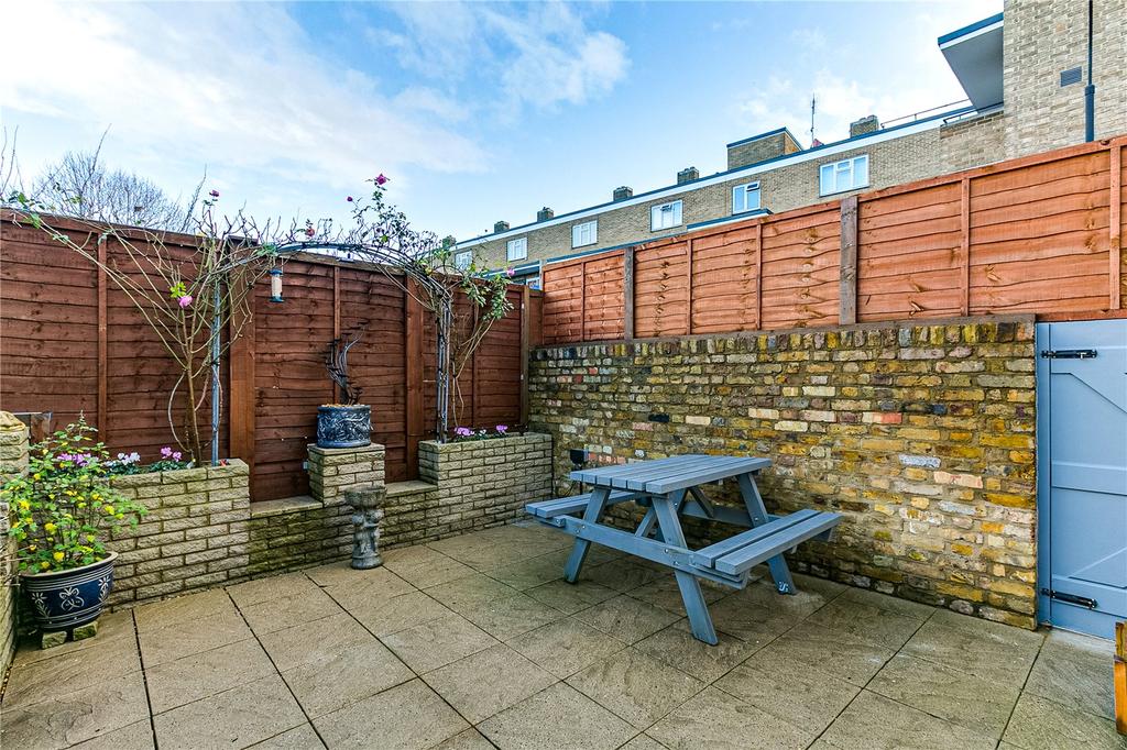 Burlington Road, Fulham, London 4 bed end of terrace house £1,100,000