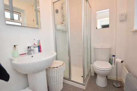 8 Elm Drive, Wincanton, BA9 9EZ