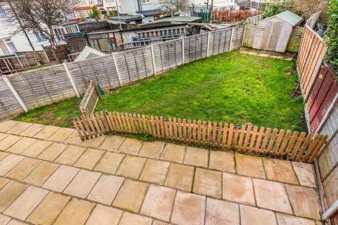 1 Raymond Road, Beckenham, BR3 4AR