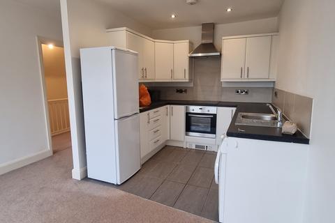 2 bedroom flat to rent, Lennard Road, Beckenham BR3