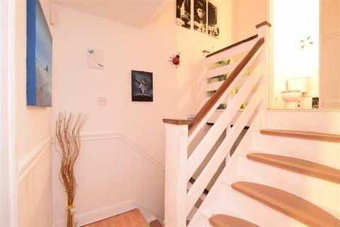11 Findon Road, Brighton, BN2 5NT
