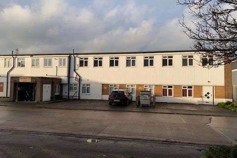 Flat 1, Ellum House, 20 Wallingford Road, Uxbridge, UB8 2FG