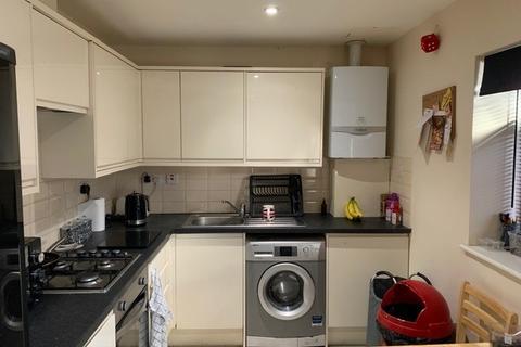 Flat 1, Ellum House, 20 Wallingford Road, Uxbridge, UB8 2FG