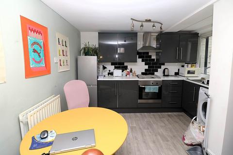 1 bedroom flat to rent, Crouch Hill, Islington