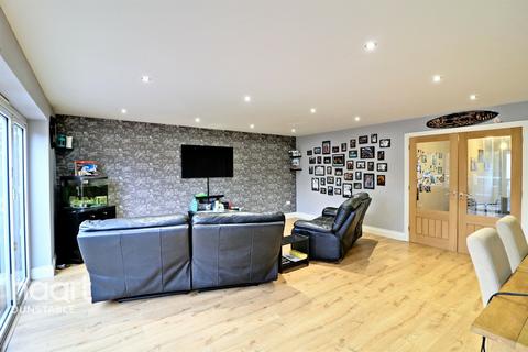 5a Blows Road, Dunstable, LU5 4DB