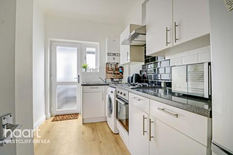 49d Anerley Road, Westcliff-on-sea, SS0 7HJ
